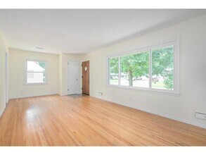 4042 Oregon Ave N in Minneapolis, MN - Building Photo - Building Photo
