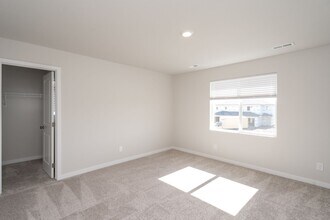 1340 NE Country Mdw Dr in Ankeny, IA - Building Photo - Building Photo