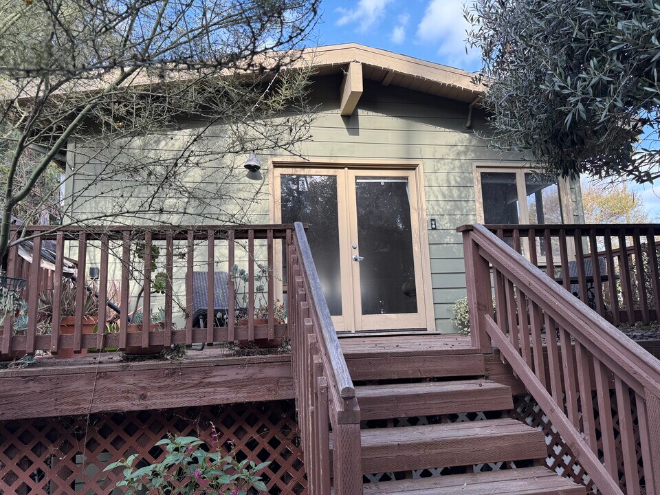 2621 Scott Ave in Los Angeles, CA - Building Photo