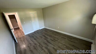 799 Farm Rd-Unit -14 in Marlborough, MA - Building Photo - Building Photo