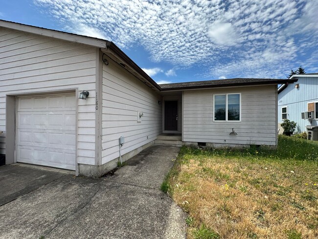1180 W Vine St
