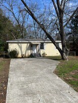 3009 McQueen St in Montgomery, AL - Building Photo