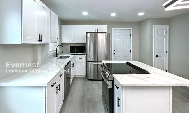 1515 Jonesboro Rd SE in Atlanta, GA - Building Photo - Building Photo