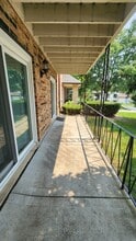 191 Hillcrest Ter in Bloomingdale, IL - Building Photo - Building Photo