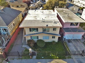 1501 51st Ave in Oakland, CA - Building Photo - Building Photo