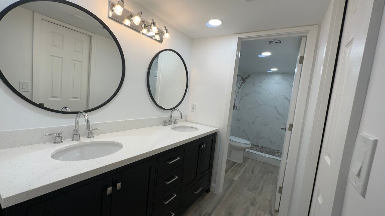 101 Ocean Lane Dr, Unit 105 in Miami, FL - Foto de edificio