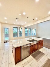 914 Devonshire Dr in Allen, TX - Building Photo - Building Photo