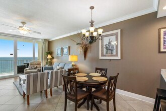 365 E Beach Blvd in Gulf Shores, AL - Building Photo - Building Photo