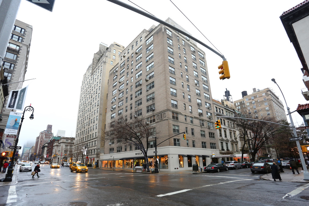 900-910 Madison Ave in New York, NY - Building Photo