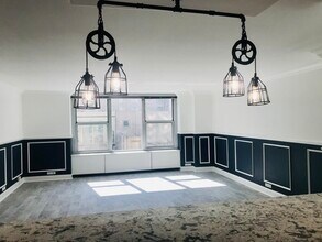 777 N Michigan Ave in Chicago, IL - Building Photo - Building Photo
