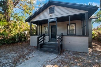 2166 17th Ave S in St. Petersburg, FL - Building Photo - Building Photo