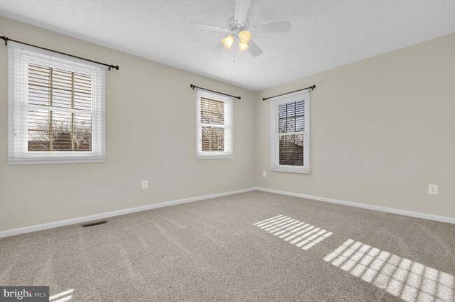 6209 Derby Dr in Frederick, MD - Building Photo - Building Photo