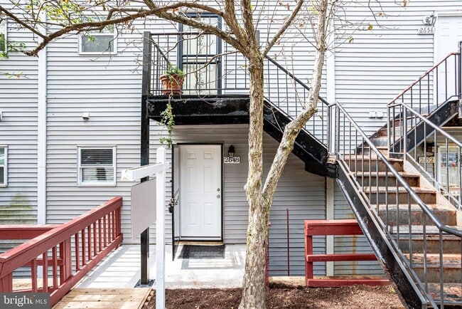 property at 2648 Bowen Rd SE