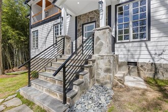2030 Howard Cir NE in Atlanta, GA - Building Photo - Building Photo