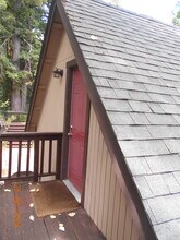 16328 Old Ranch Rd in Los Gatos, CA - Foto de edificio - Building Photo