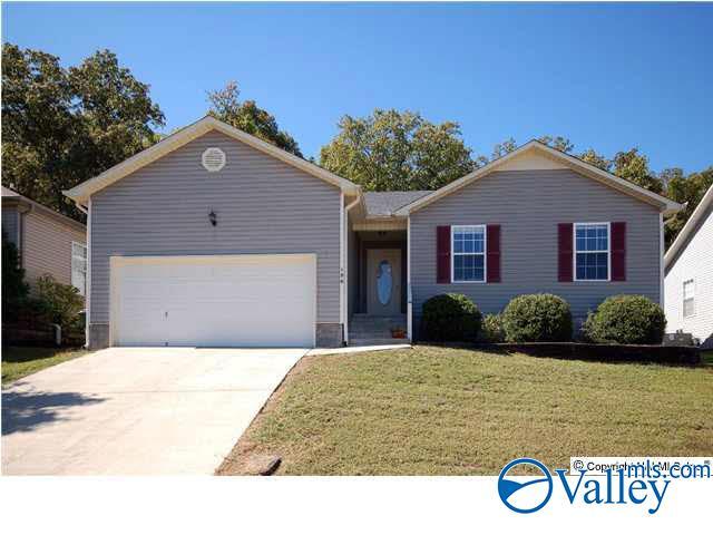 property at 196 Hollington Dr NE