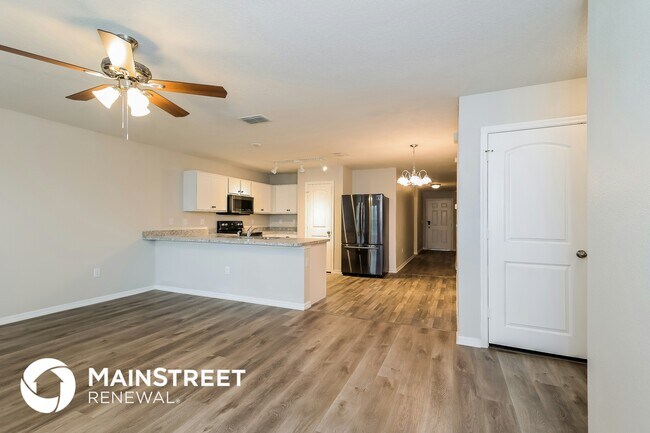 231 Begonia Ln in Poinciana, FL - Building Photo - Building Photo