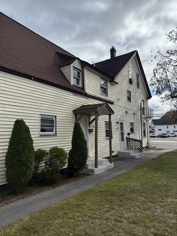 142 Pleasant St in Dracut, MA - Building Photo - Building Photo