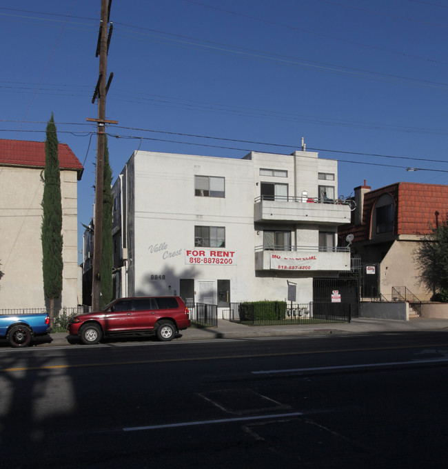 Valle Crest in Panorama City, CA - Building Photo - Building Photo