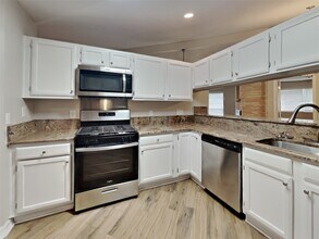 3238 Lindenfield Dr in Katy, TX - Building Photo - Building Photo