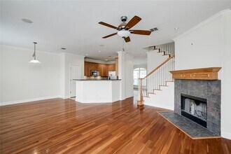 1817 Village Oak Ct in Austin, TX - Building Photo - Building Photo