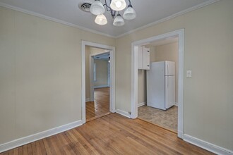 1022 Fourqurean Ln in Richmond, VA - Building Photo - Building Photo