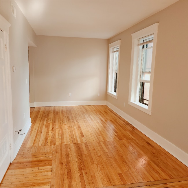 43 Austin St in Worcester, MA - Foto de edificio - Building Photo