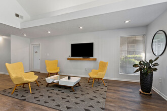 Walkers Ridge in Gastonia, NC - Building Photo - Interior Photo