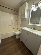 1210 Hi Stirrup in Horseshoe Bay, TX - Building Photo - Building Photo