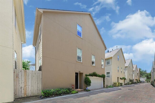 property at 1615 Johnson St