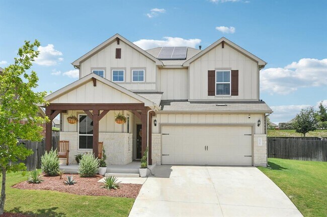121 Purple Heart Dr in Mustang Ridge, TX - Building Photo - Building Photo