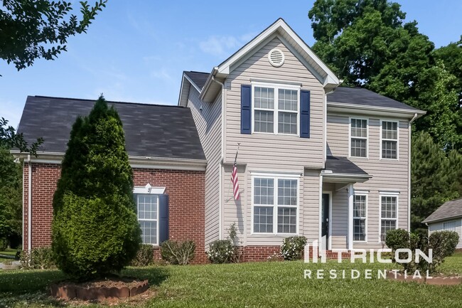 property at 7198 Oxford Bluff Dr