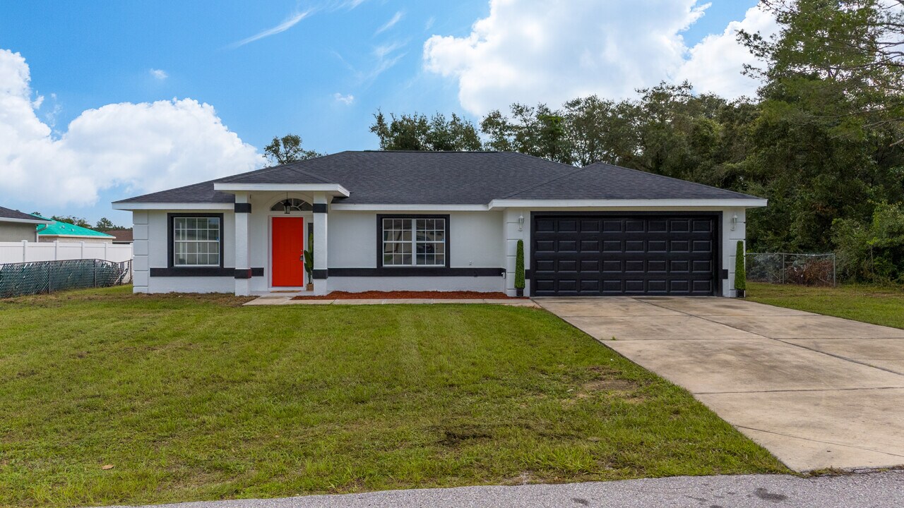 14107 SW 33rd Court Rd in Ocala, FL - Building Photo