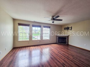 3011 SW Sharmin Ln in Ankeny, IA - Building Photo - Building Photo