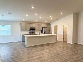 1615 Eucalyptus Wy in Davenport, FL - Building Photo - Building Photo