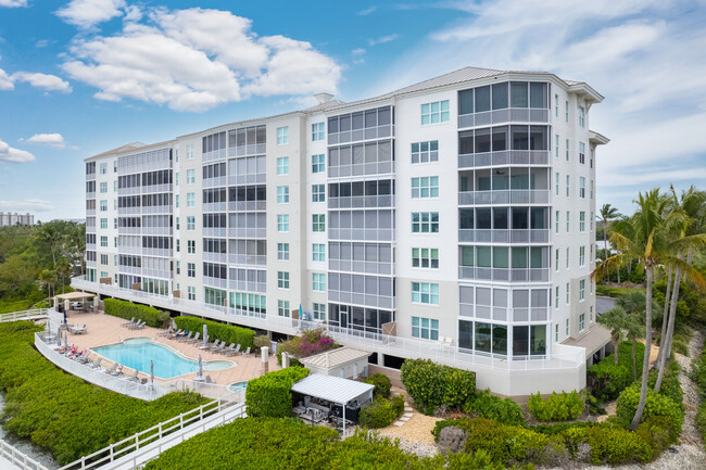 The Bridgewater in Bonita Springs, FL - Foto de edificio - Building Photo