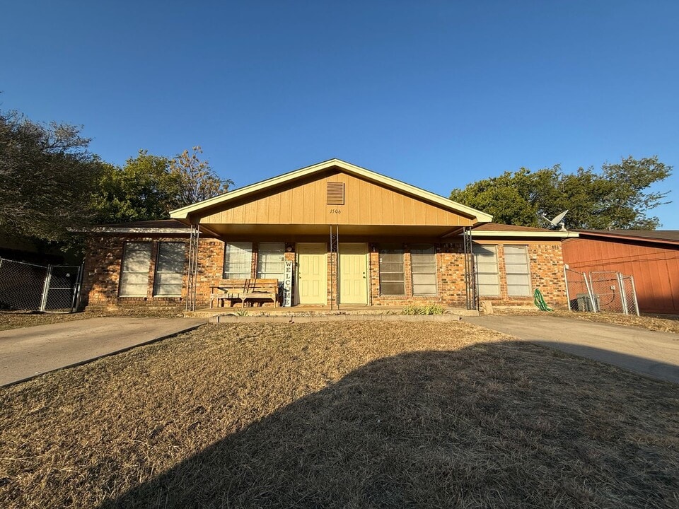 1506 Indian Trail in Harker Heights, TX - Building Photo