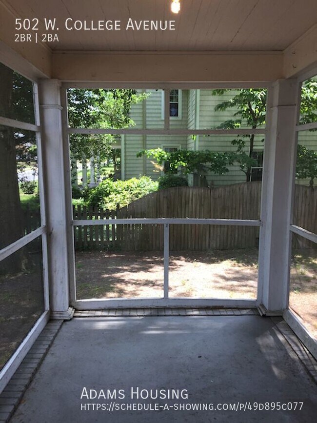 502 W College Ave in Salisbury, MD - Foto de edificio - Building Photo