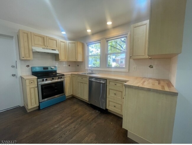 property at 298 Farrant Terrace