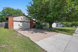 3333 Sayles Blvd in Abilene, TX - Building Photo - Building Photo