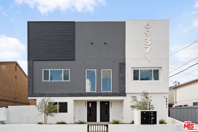 property at 6941 1/2 Simpson Ave