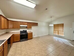 6553 93rd St in Lubbock, TX - Building Photo - Building Photo