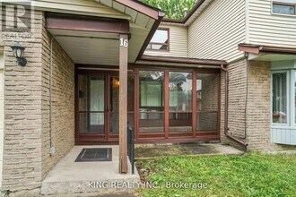 16 Wimbledon Ct in Brampton, ON - Building Photo - Building Photo