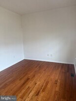 5 English Ivy Dr in Sicklerville, NJ - Building Photo