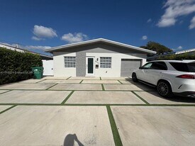 6865 SW 42nd St in Miami, FL - Building Photo