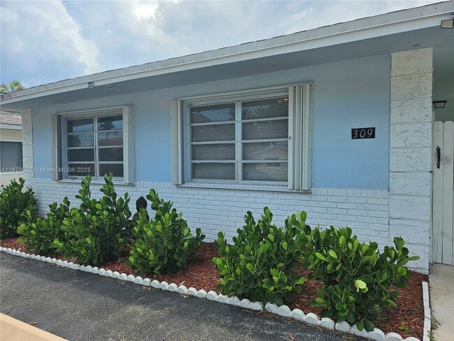 property at 309 SE 12th Ave