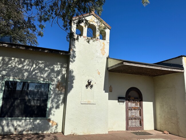 property at 1900 College Ave