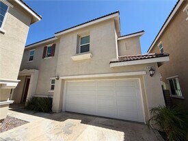 5344 N Alumni Ln in San Bernardino, CA - Building Photo