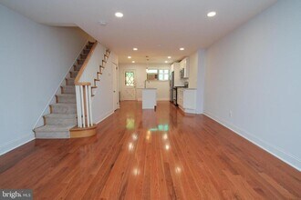 716 Manton St in Philadelphia, PA - Building Photo - Building Photo