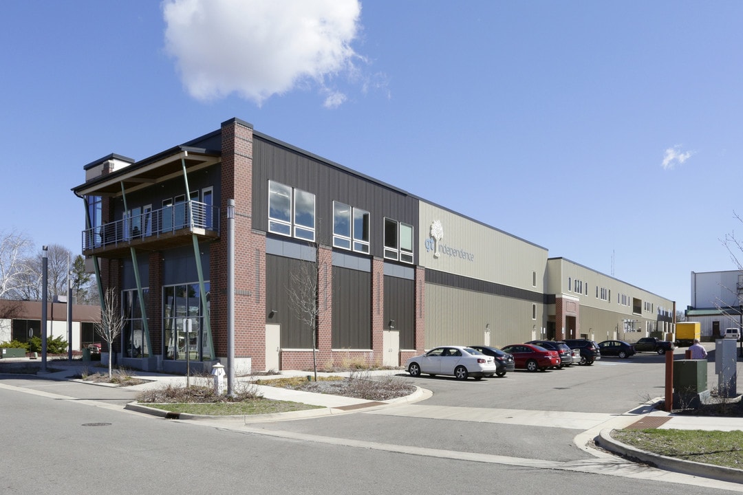 Moso Village in Sturgis, MI - Building Photo